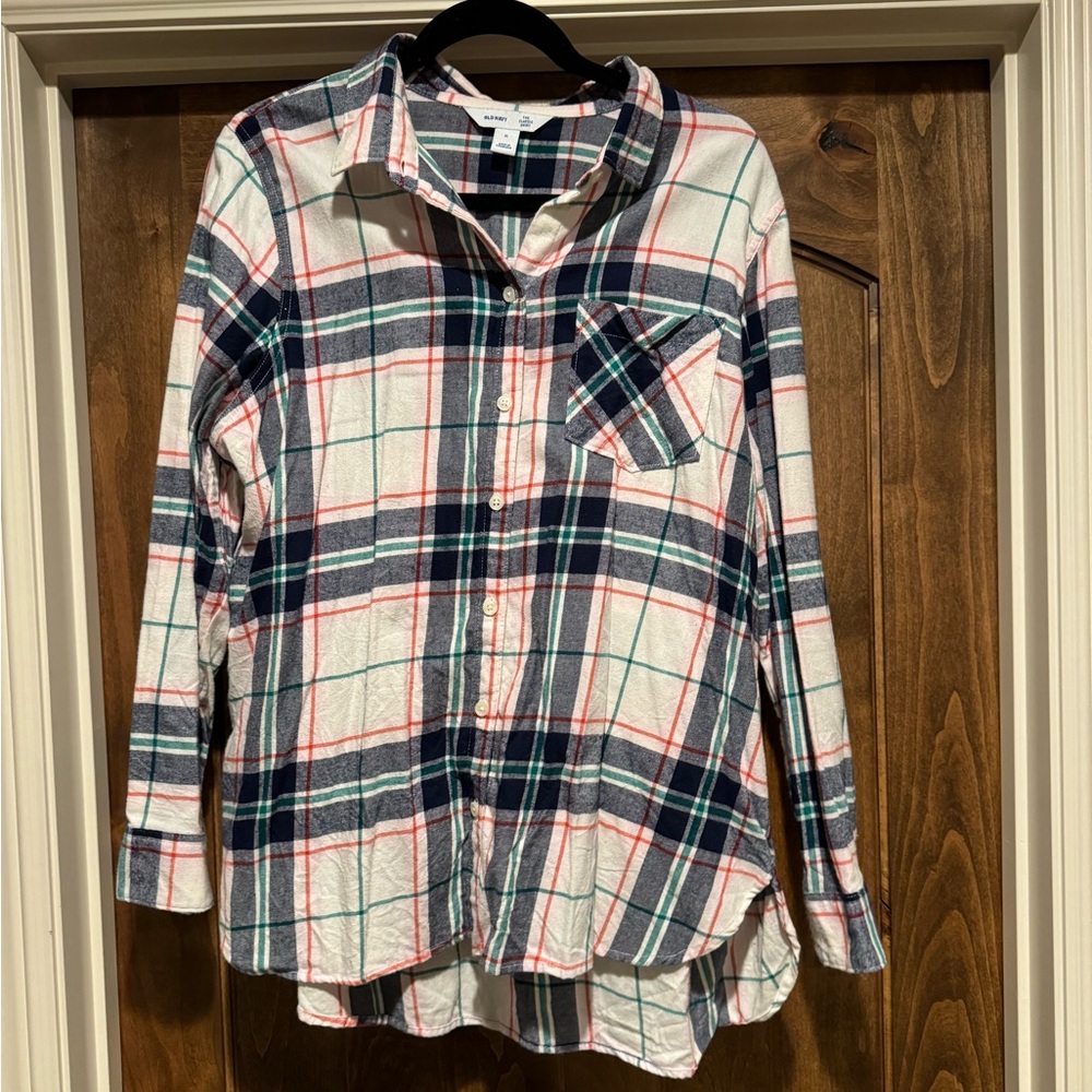 Women’s Old Navy “The Classic Shirt” Flannel Shirt
